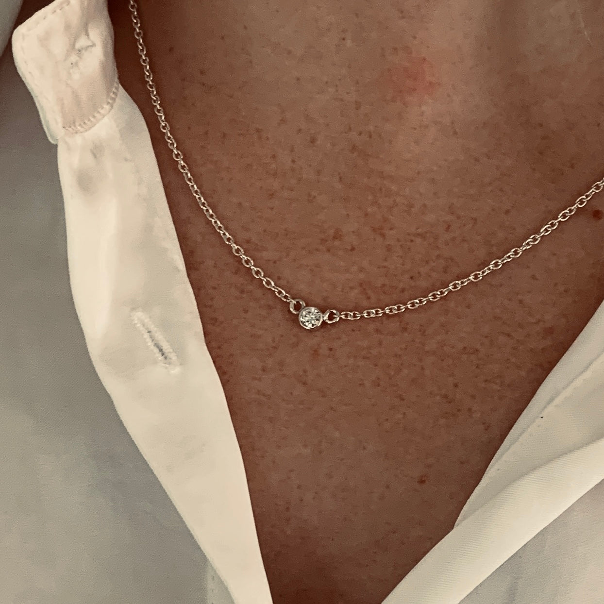 Solitaire Necklace with 4mm, 0.25ct. diamond