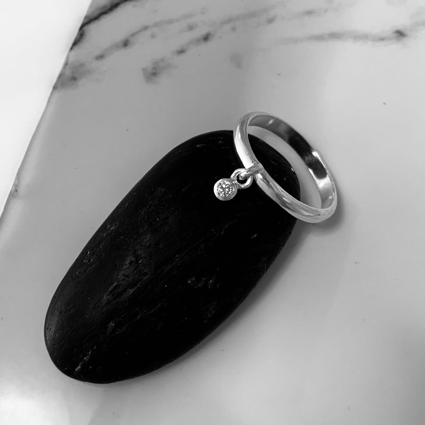Charm Ring 2.5mm, 0.06ct. Diamond