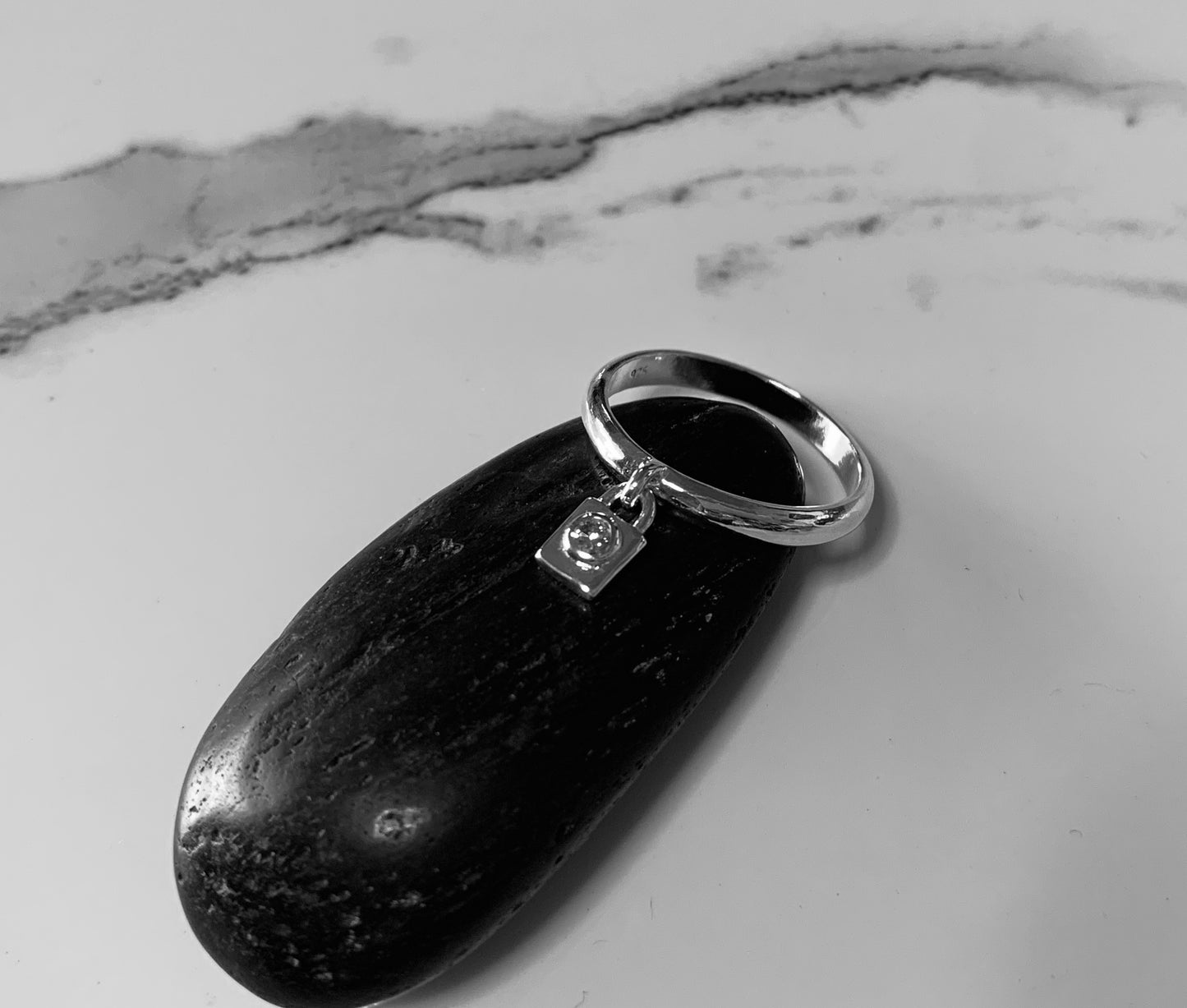 Charm Ring Padlock with 2.5mm, 0.06ct. Diamond.